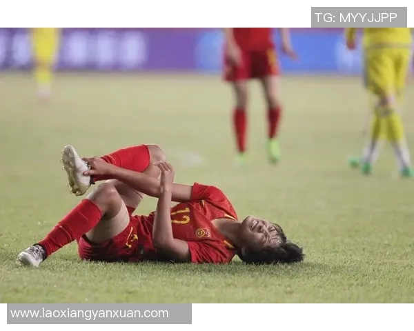 中国女足迎战乌克兰女足全力争胜展现实力与风采 中国女足迎战乌克兰女足全力争胜展现实力与风采